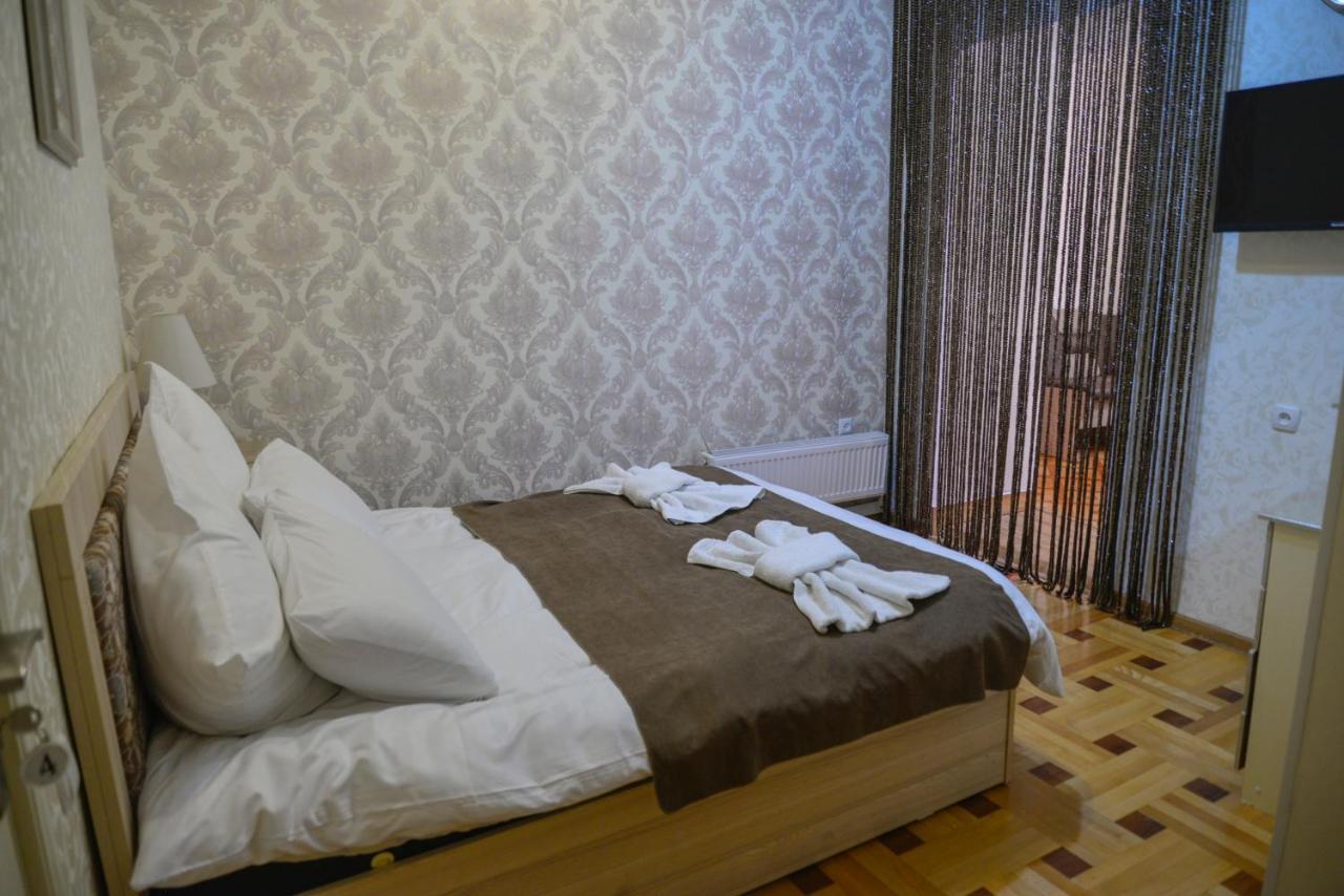 Hotel Victoria Borjomi Esterno foto